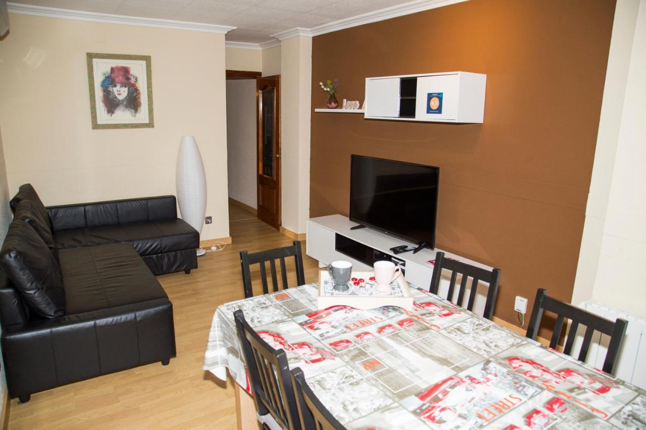 Apartamento Reus 1 - Parking Gratuito Exteriör bild